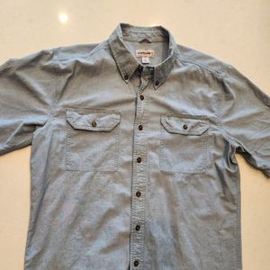 Carhartt short sleeved chambray button down shirt